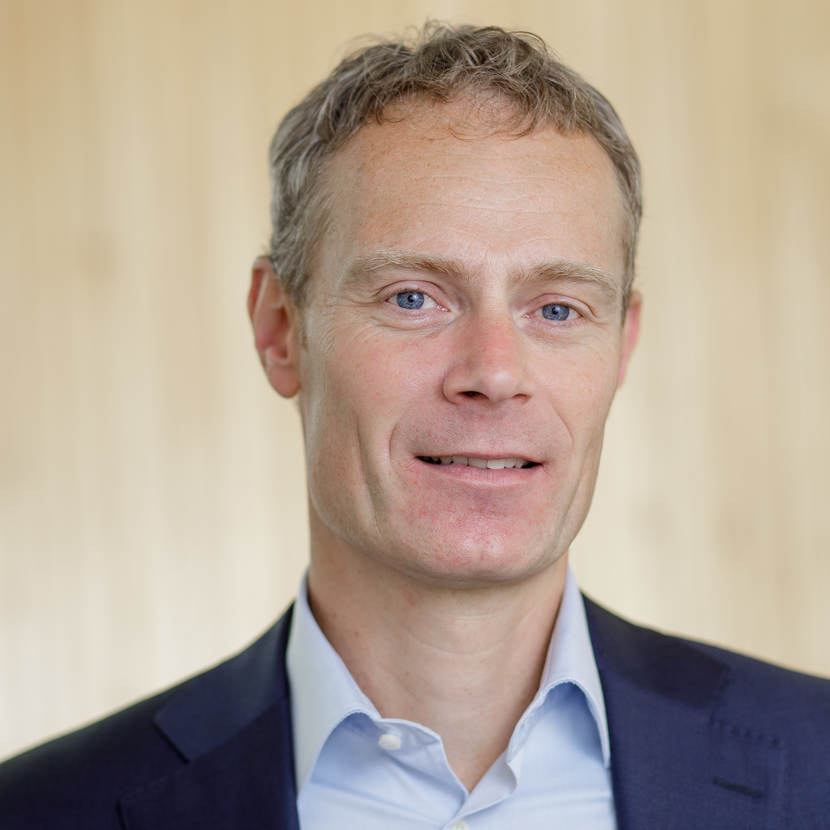 drs. M.D.J. (Michiel) van Well